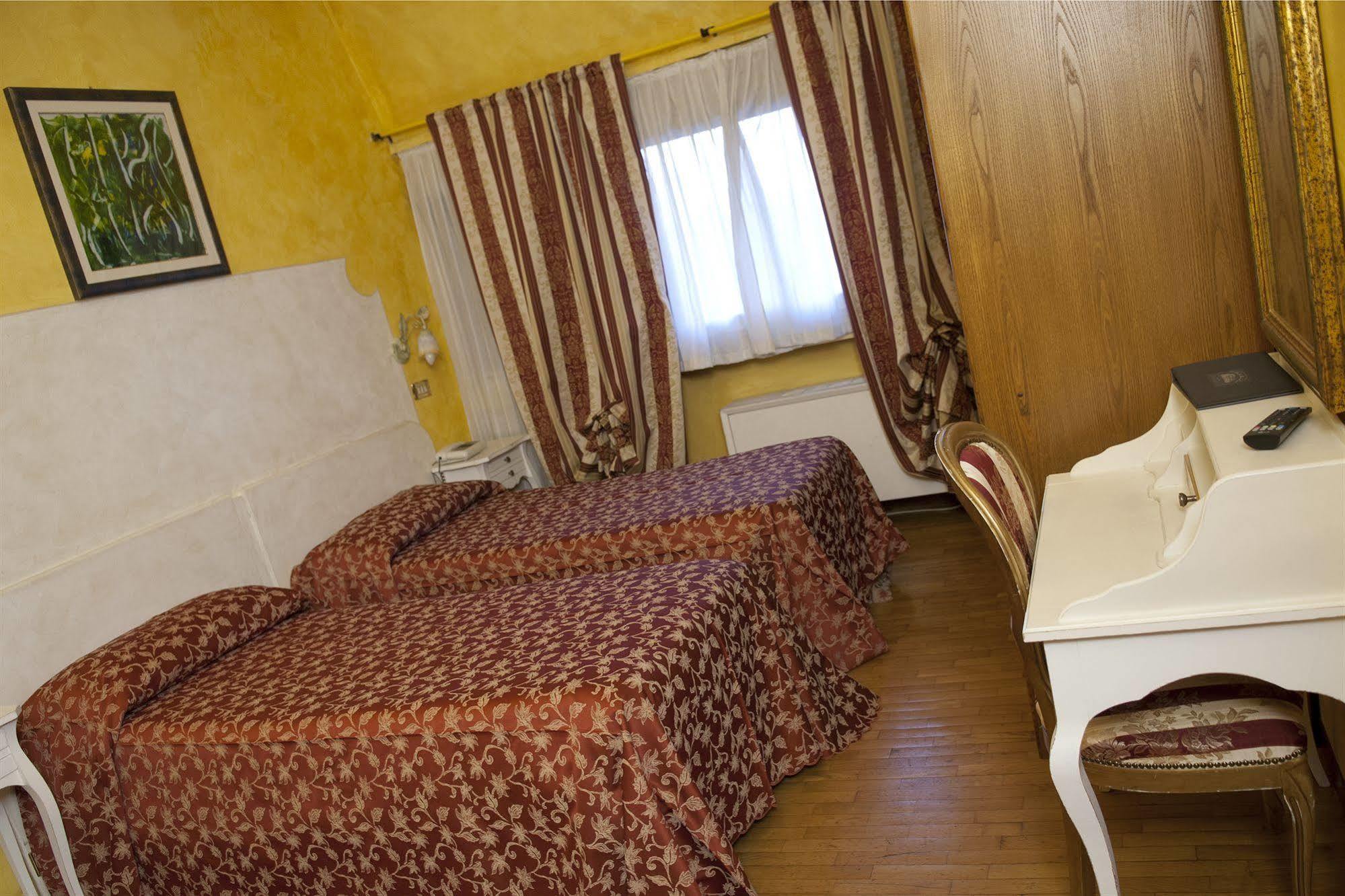 Hotel Ai Ronchi Motor Brescia